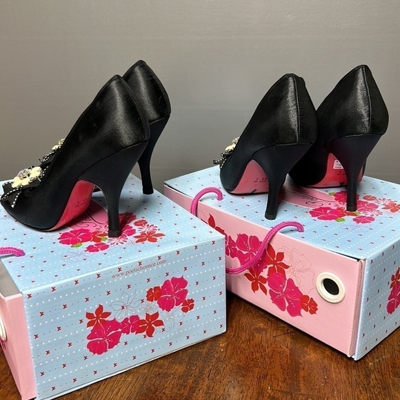 Poetic Licence heel dazzling black size 7.5 new in box satin fabric with glam - Picture 4 of 13